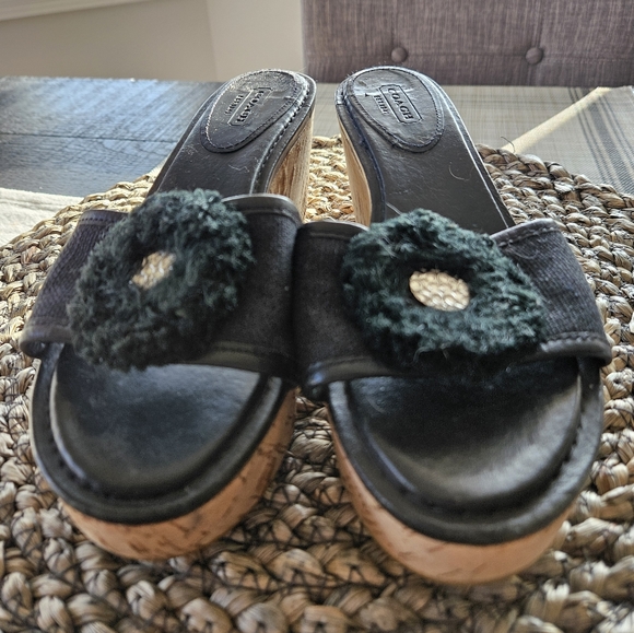 Coach Jazmin Black Wedge Sandles - Picture 3 of 8